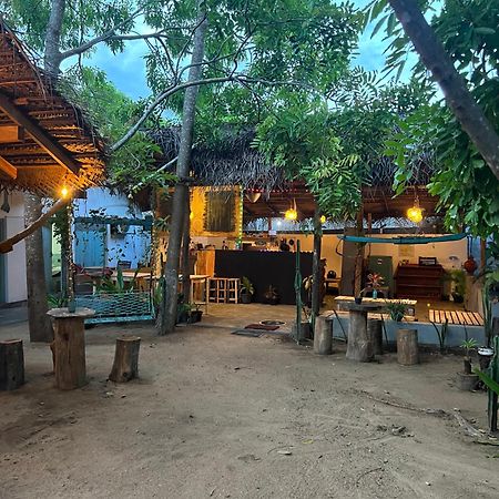 Cactus Arugambay Arugam Bay Exterior foto